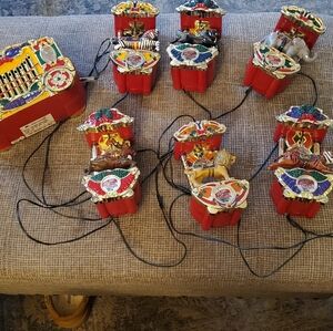 Colorful Carousel Set Mr. Christmas